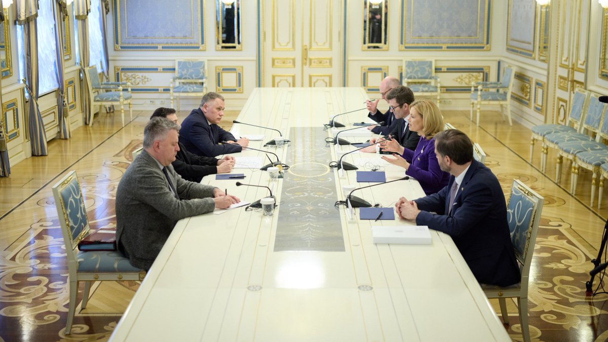 ZelenskyyUa's tweet photo. I met with the President of the German Bundestag, @JuliaKloeckner, and expressed my gratitude for the comprehensive support of Ukraine. We value Germany’s leadership, particularly in strengthening air defense, which helps us protect lives and critical infrastructure every day.

We covered the international agenda in detail: the situation in the Middle East and the Gulf region, as well as preparations for the next trilateral meeting. We also discussed European matters – Ukraine’s accession to the European Union, the unblocking of the 20th sanctions package, and the implementation of the agreement to provide Ukraine with €90 billion over the next two years.

I also thanked Germany for its energy support during this difficult winter, with hundreds of challenges over these months. We are grateful that we were not alone.