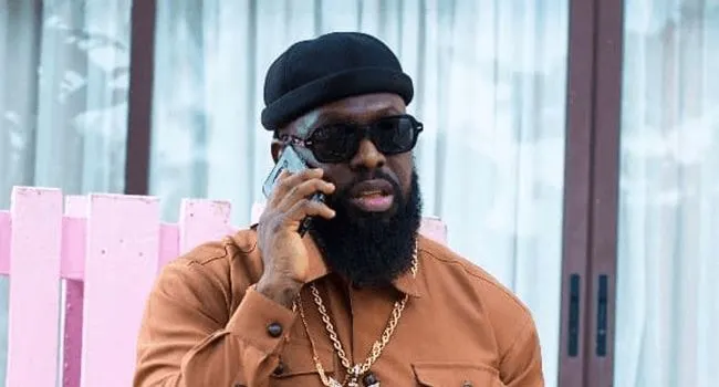 yabaleftonline's tweet photo. "Just have children. This marriage thing doesn't work" - Singer Timaya advises men. https://t.co/QOxNJl51bN