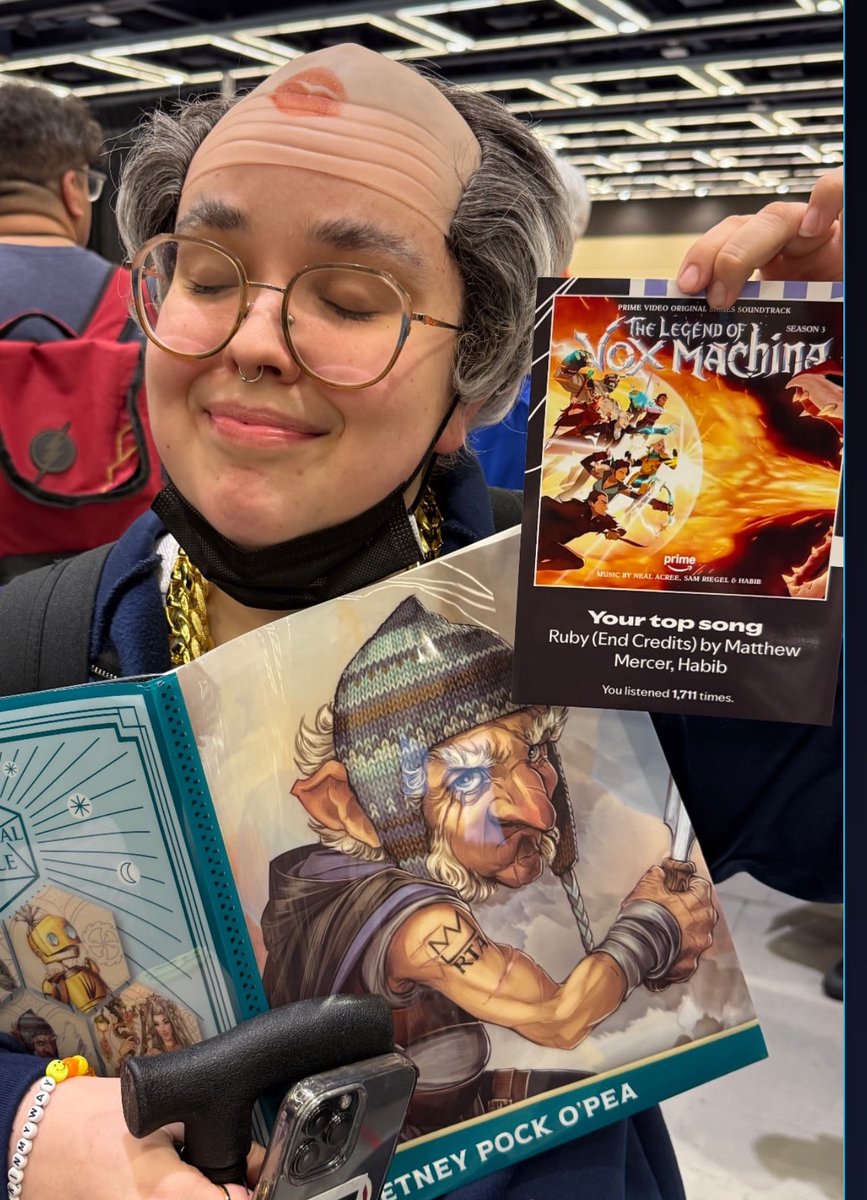 mika 🐦‍⬛ watching campaign 1! tweet media