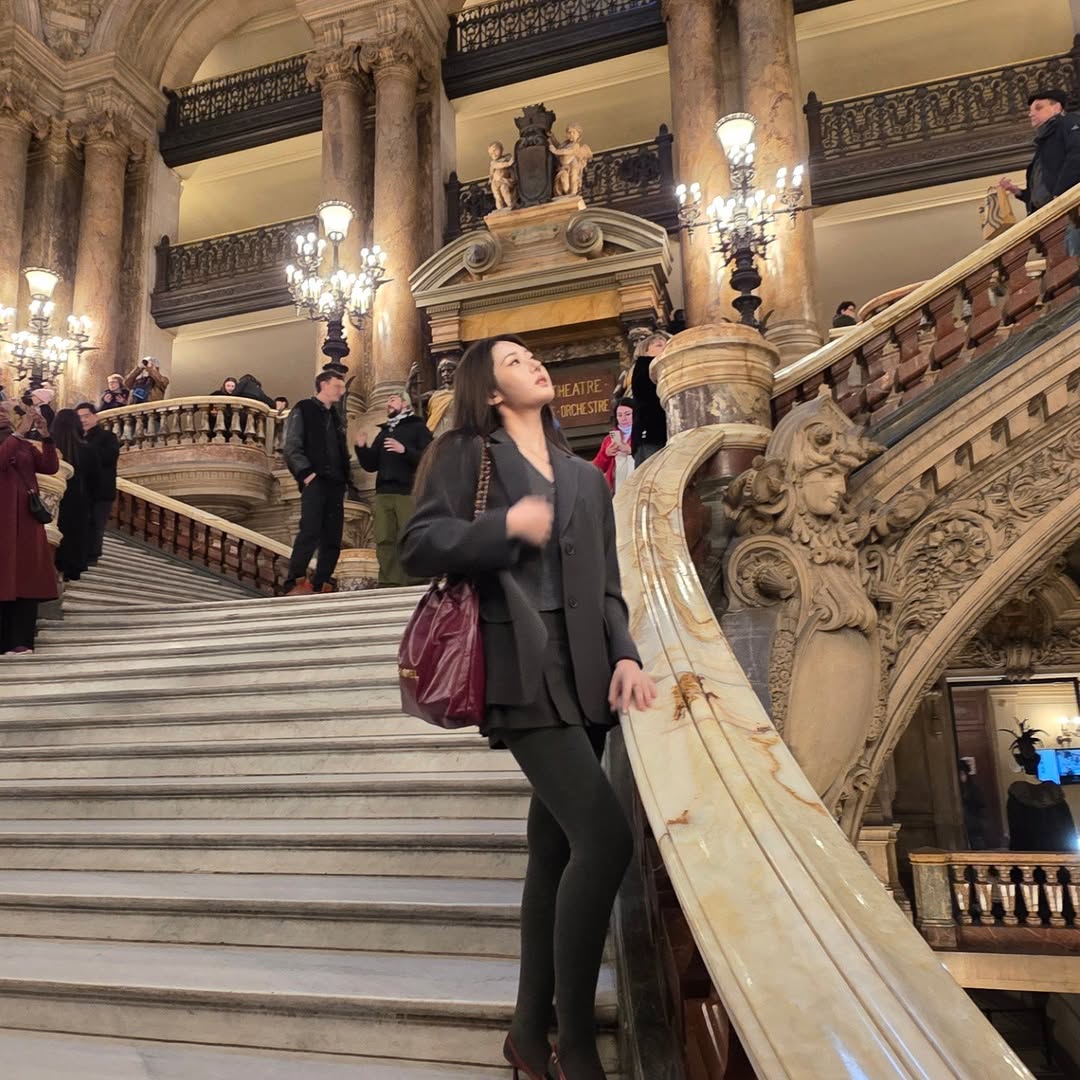 rora pics tweet media