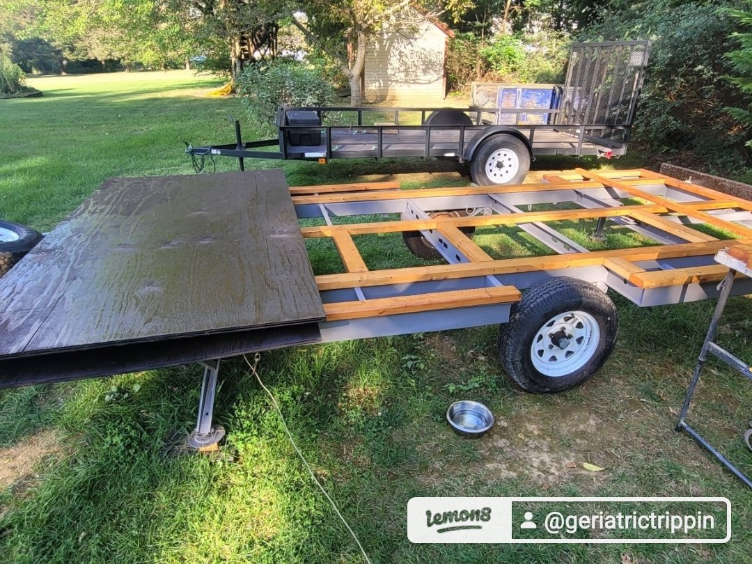 GeriatricTrippi's tweet photo. The pop-up rv to tiny house is moving right along. Staining and waterproofing the wood is taking longer than I thought.

#geriatrictrippin #vanlife #tinyhouse #rvlife https://t.co/GAeraALpea