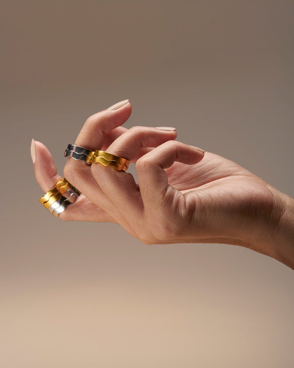 Menē Jewelry tweet media