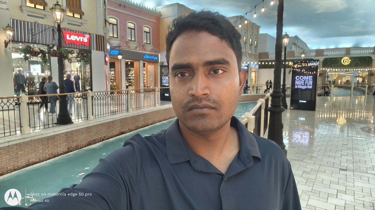 Aishortsy's tweet photo. Villaggio Mall Doha Qatar https://t.co/M7Vadh1aVa