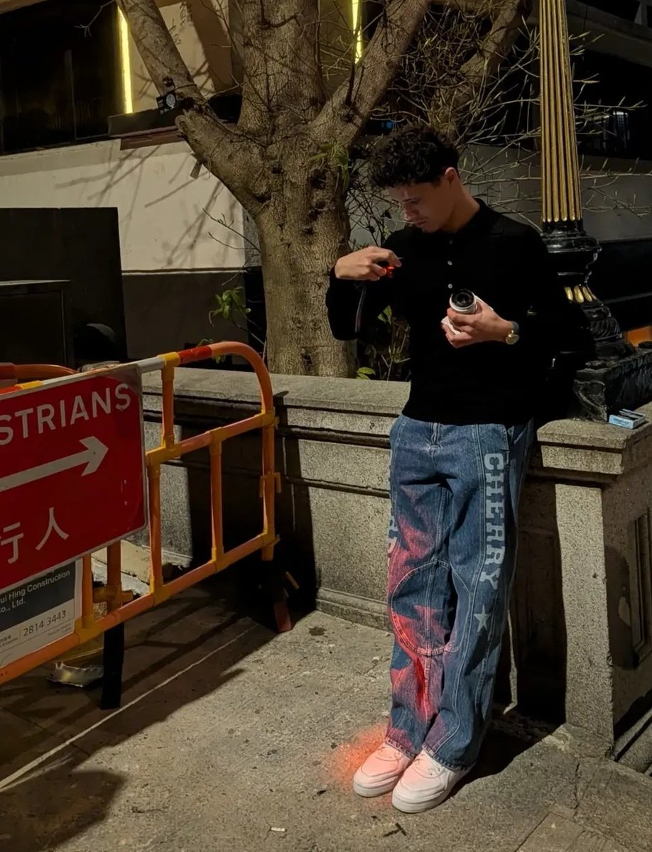 NorrisLandoFan's tweet image. New Lando pics from Instagram 😍🧡
#Lando #Norris #gay #F1