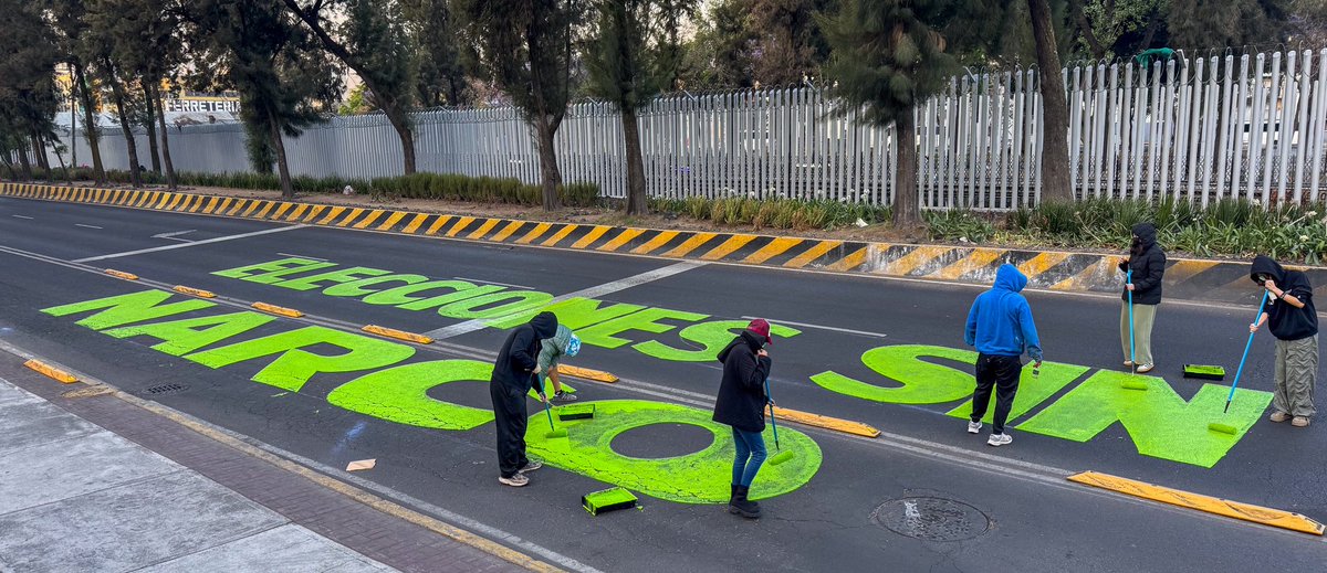 MEXICANOS AL GRITO DE PAZ tweet media