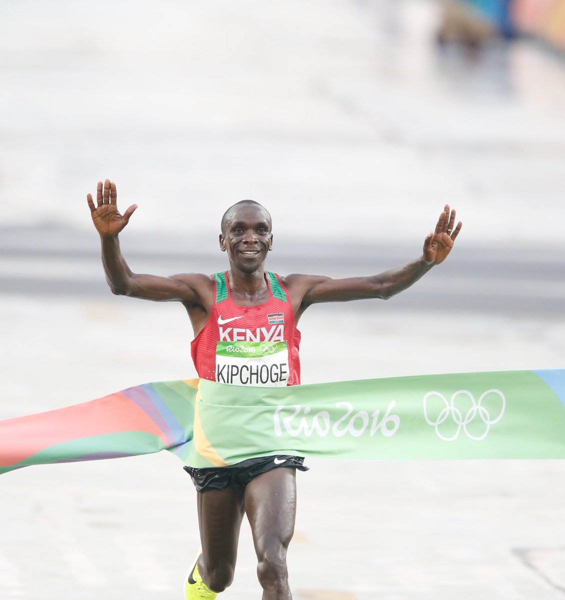 WachiraLynne's tweet photo. 🥇 A return to the Golden Nation

✅ Eliud Kipchoge picks Brazil 🇧🇷 as the 2nd stop of the Eliud’s running World 🌎 Tour.

✔️ It’s in Brazil that he won his first Olympic Gold Medal at the Rio Olympics (2016).

✅ He will run at the Porto Alegre Marathon on 12th July https://t.co/qMbV4S7Anb