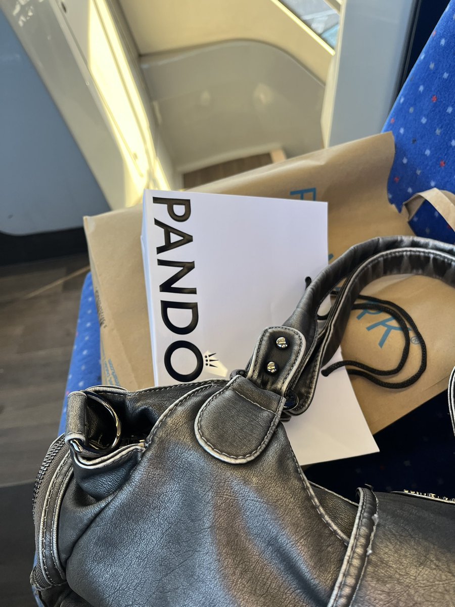 🎀🍓 tweet media