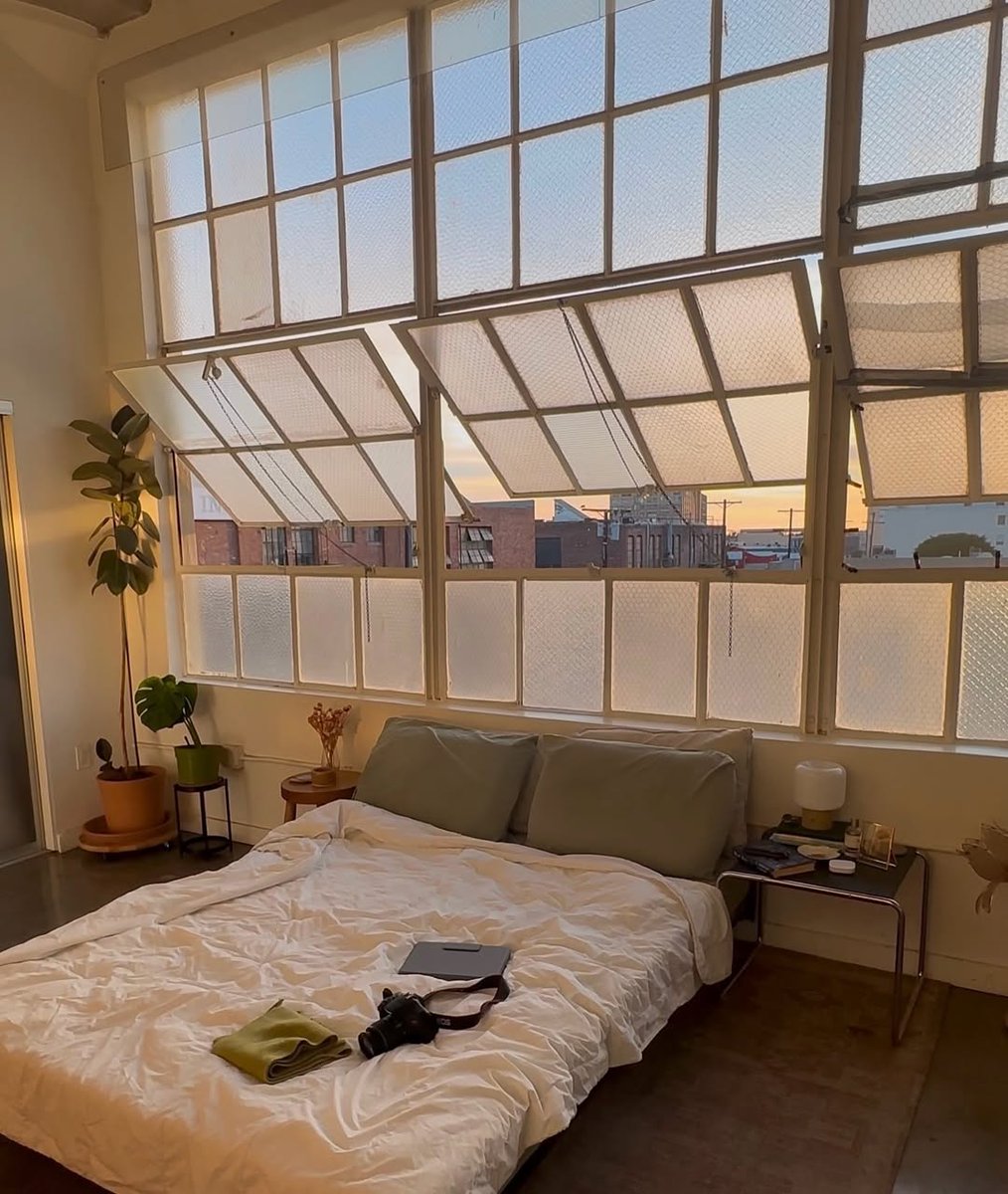 interiorsuckerr's tweet photo. https://t.co/jZ6fgL7Eyf