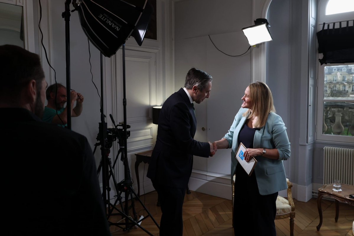 Irish Embassy Paris tweet media