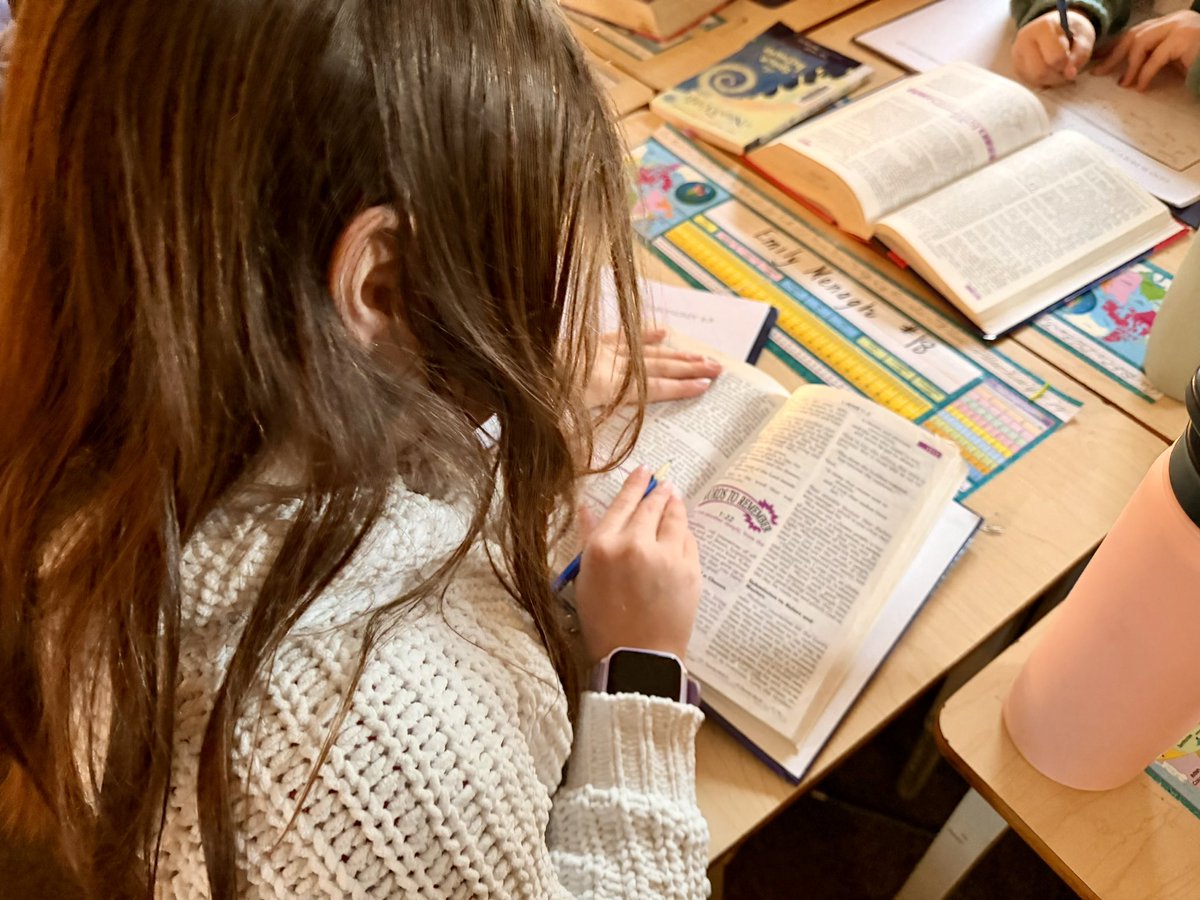 Vijay Manuel tweet media