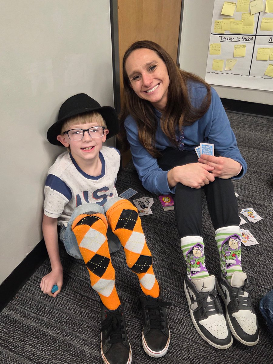 CooperEagles260's tweet image. Celebrating reading! Here are a few highlights from Read Across America Week! 📚
🦅💙💛 #DerbyProud #GreenIsMagic