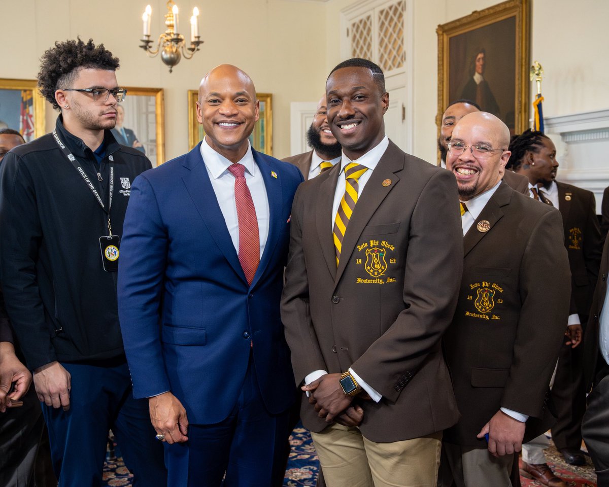 PrimeTime_Flex's tweet photo. It was truly a honor to represent the brothers of Iota Phi Theta @ipt1963 as we met with and presented a proclamation to @govwesmoore at the State Capitol today. Excited to continue collaborating with his administration to make a better and brighter Maryland. #IPT1963 #D9 https://t.co/yrfbm9cRVJ