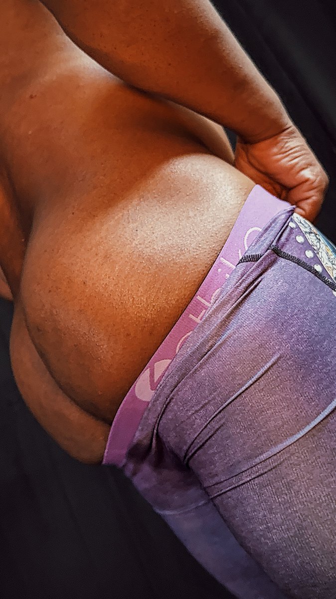 heat_mode's tweet photo. Damn! My #ass can barely fit in these #ethicas 😳
See what I had to do next at: https://t.co/L4aLPXSACz https://t.co/m5I4QismFy