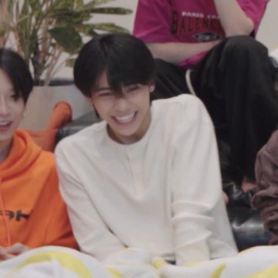 tiwxpliw's tweet photo. น้องภีมตอนเขินเหมือนเดิมเป๊ะเยย 🥺 https://t.co/kx1B2mfPVV