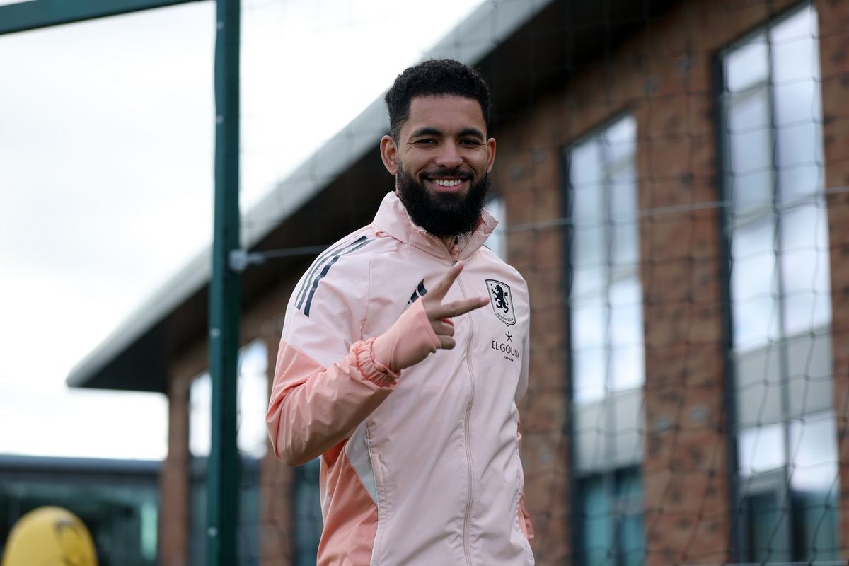 𝑫𝑶𝑼𝑮𝑰𝑬 tweet media