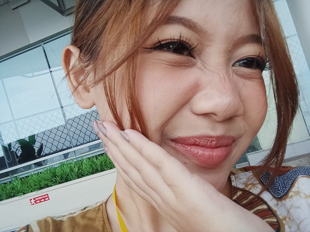 ur.crushit tweet media