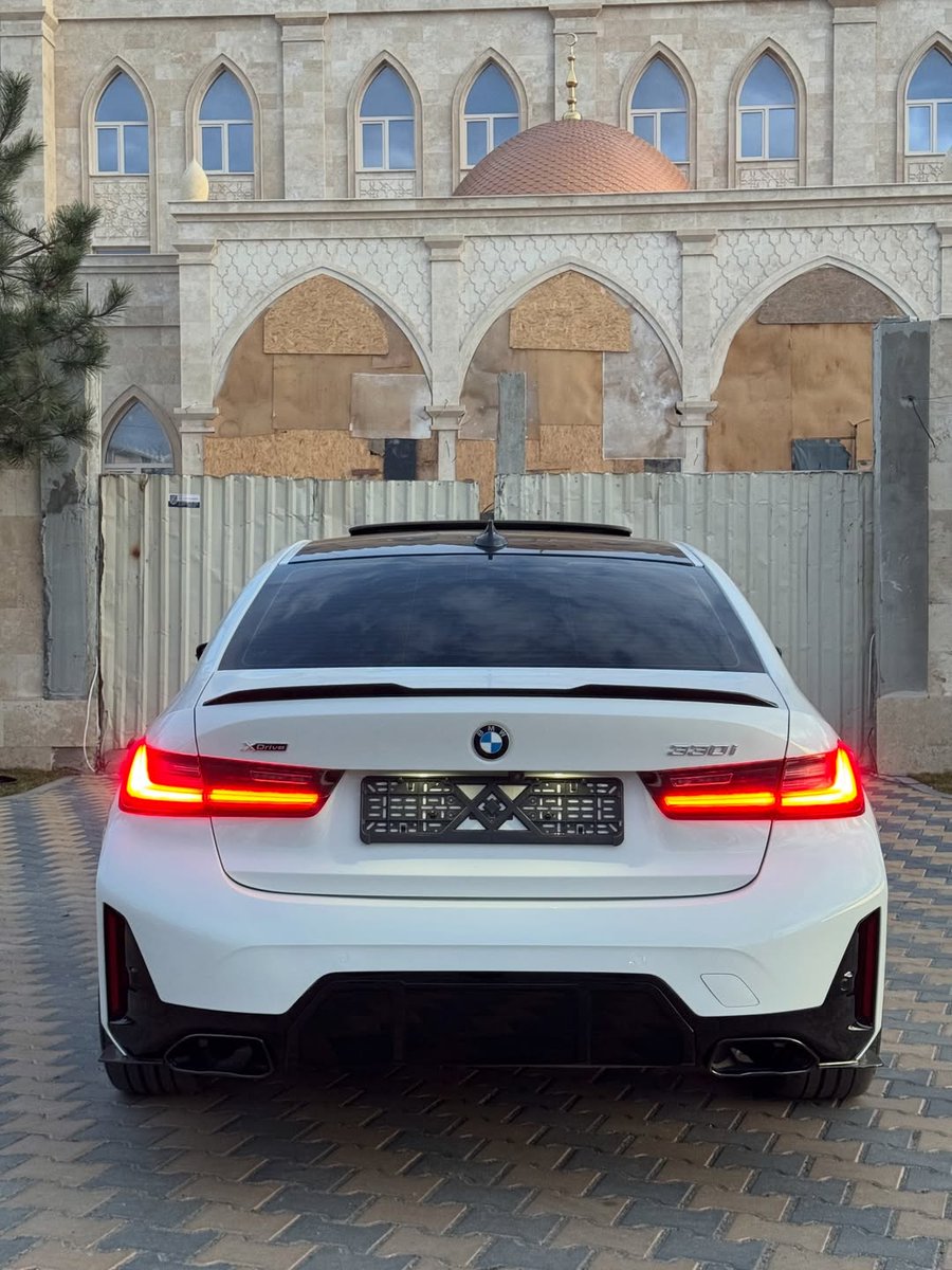 nocarcontext's tweet photo. BMW G20 330i 🤍🤍 https://t.co/yrxFhj5LiW