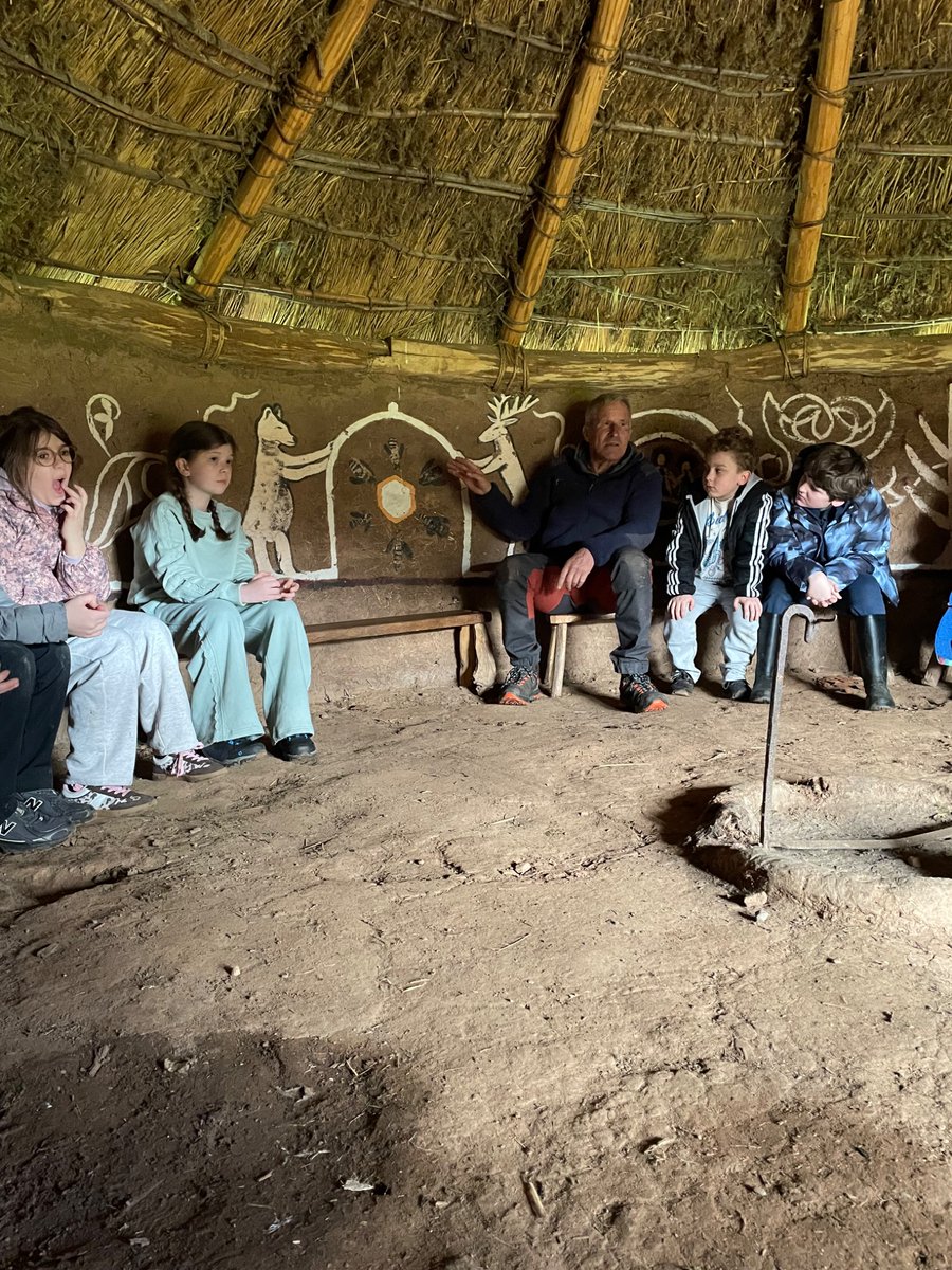 StEdwards_C3's tweet photo. We have even been inside a roundhouse, just like people would have lived in during the Iron Age. https://t.co/HweOvgr7UT