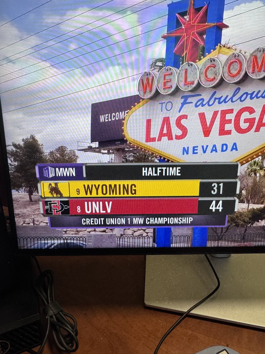 anthonyno's tweet photo. @MountainWest how can you be so lame?  It is your league, your broadcast!! https://t.co/h6SmYZRqNN