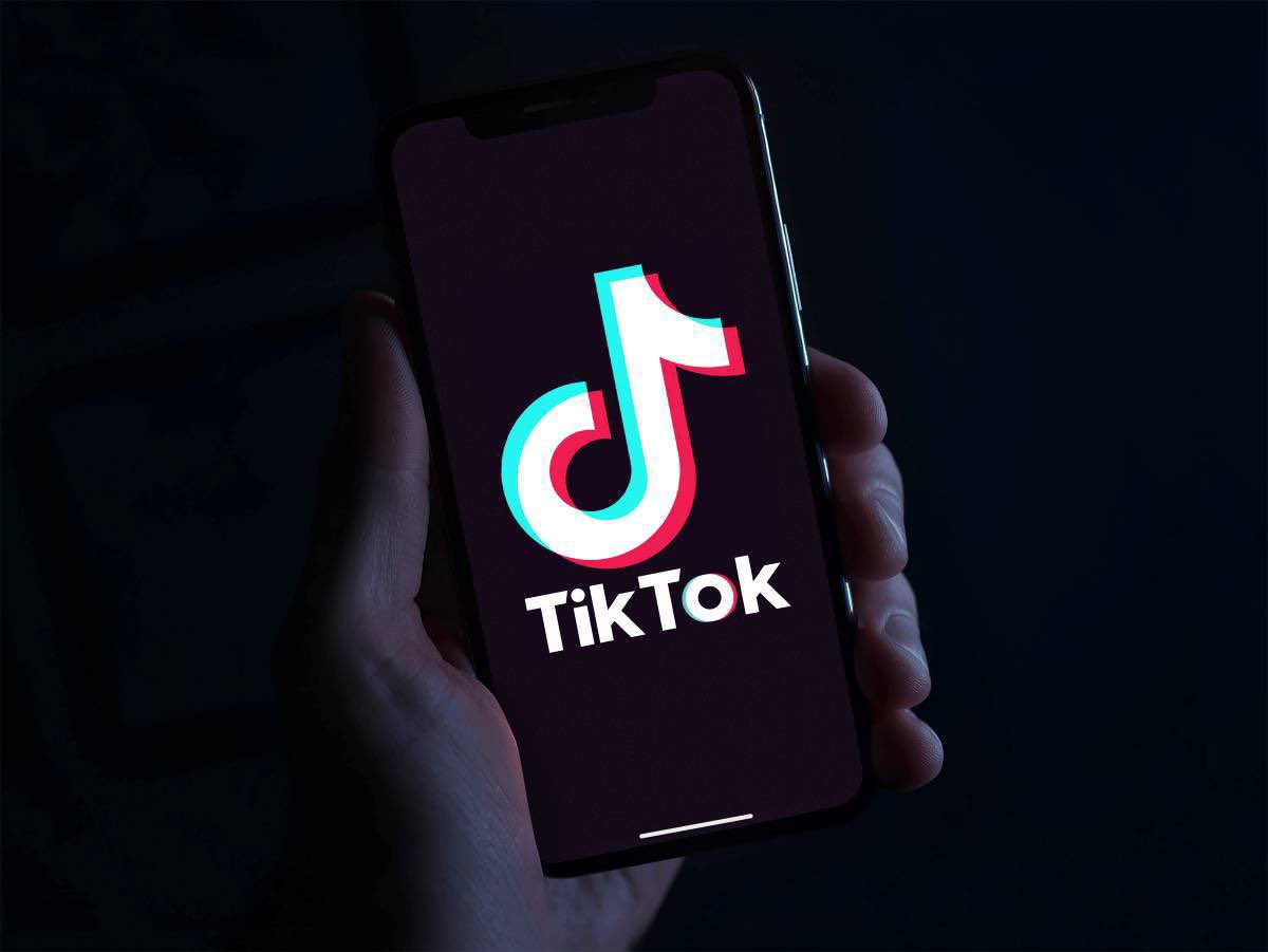 Governo Lula dá 5 dias para TikTok se explicar por trend com apologia à violência contra mulher, informa G1. 

Ministério da Justiça diz em ofício que circulação massiva dos vídeos coloca em questão capacidade da plataforma de cumprir dever de cuidado.