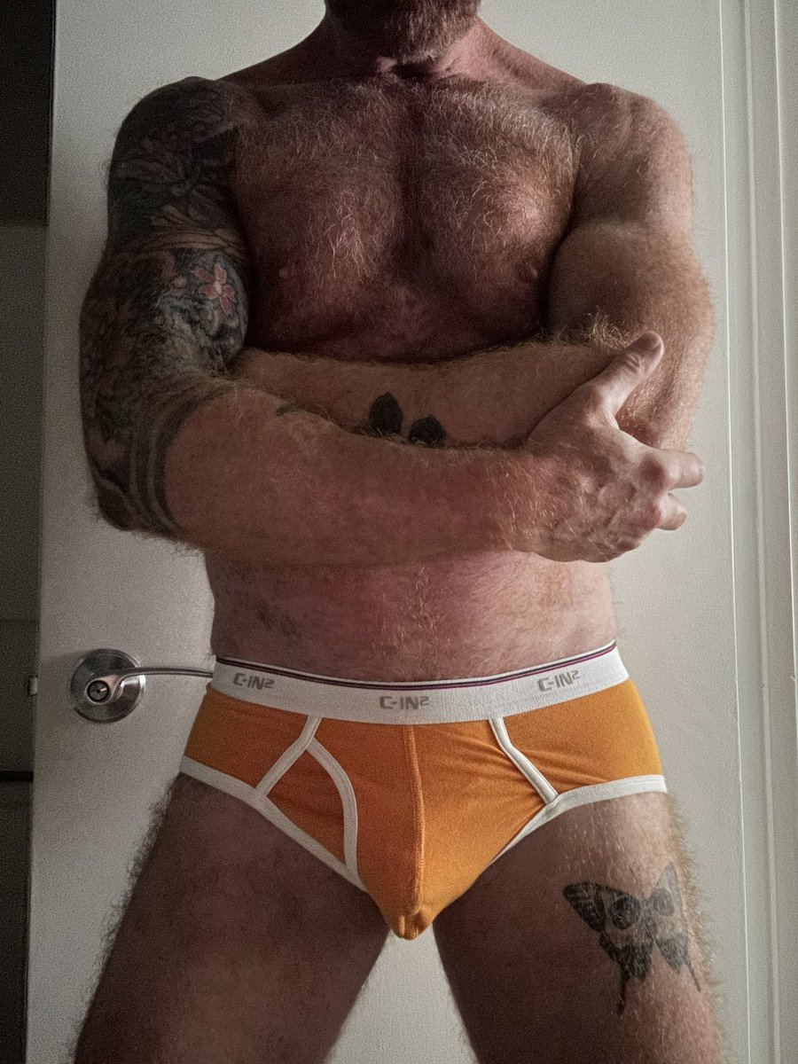 She’s an easy lover 
#cin2 #underwear