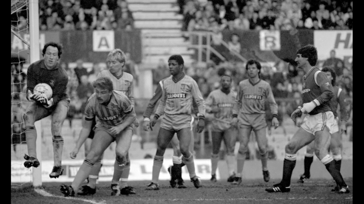 Deano's Sky Blues memories tweet media