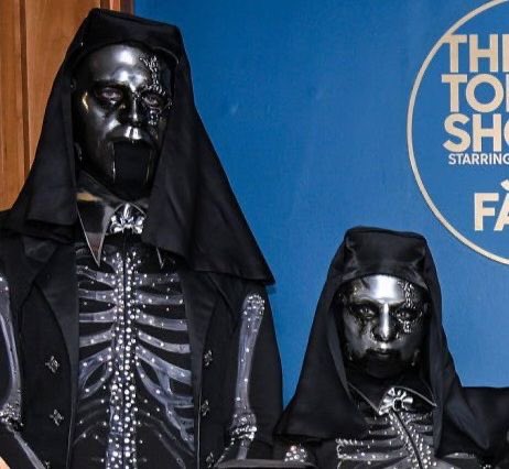 riptide (comms closed 📌) tweet media