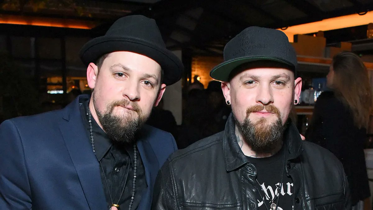 MusicBeat5's tweet image. Born Mar. 11, 1979 #guitarists, #singersongwriters for Good Charlotte, Joel &amp;amp; Benji Madden. Joel is married to Nicole Richie &amp;amp; Benji is married to Cameron Diaz. #Music #Birthday