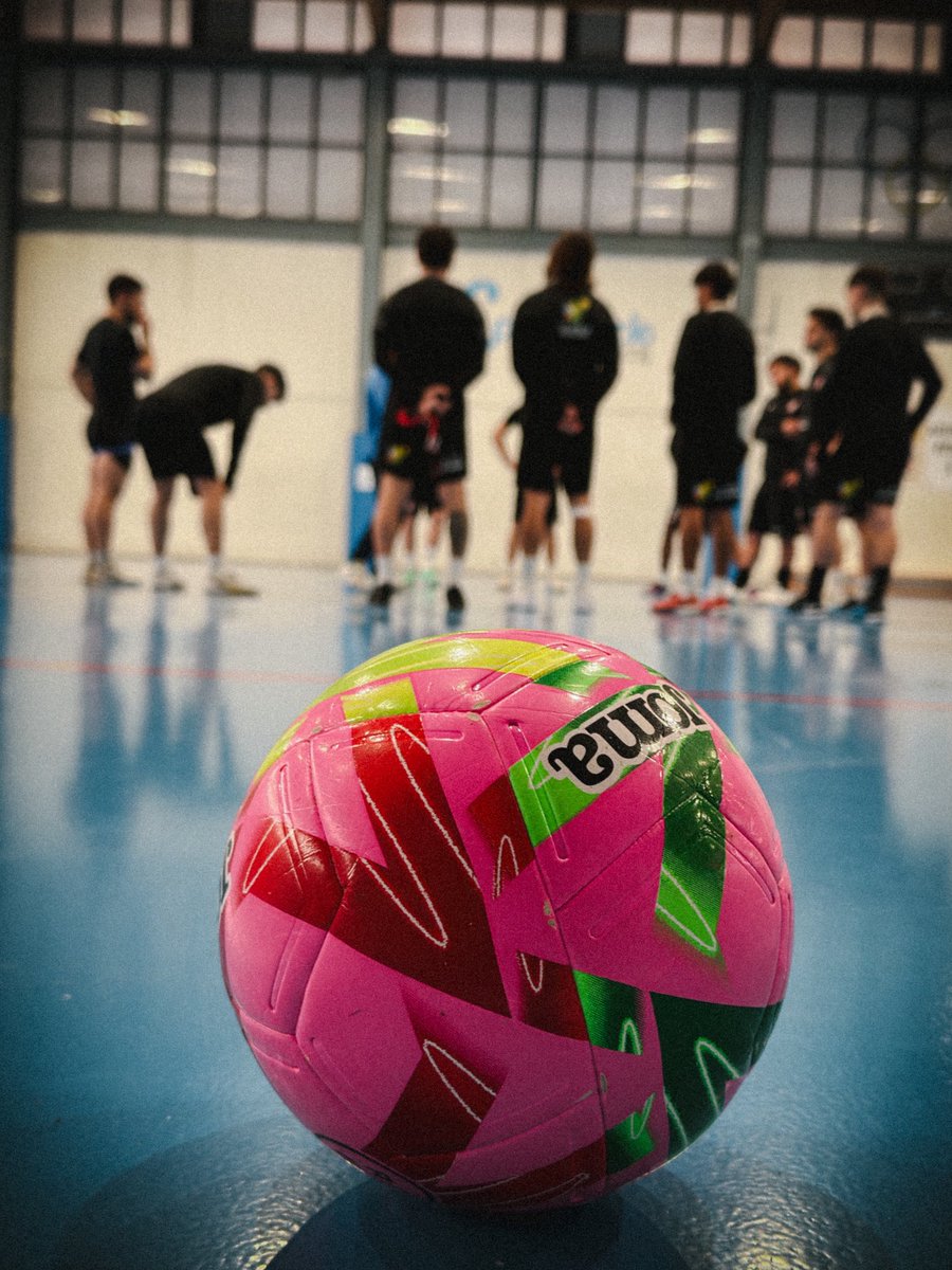 CD Sporting FS La Nucía tweet media