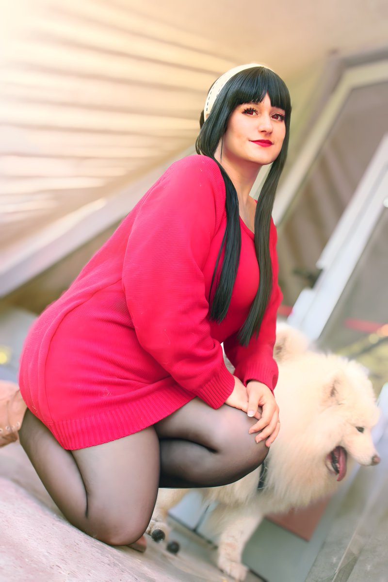 ❥┊ Yor Forger, casual mommy vrs, from Spy x Family 
❝ And if you can keep a smile on your face, fights will not happen ❞ ♡ 
IG &amp; TikTok: kagomesmile
#SPY_FAMILY #spyxfamilly #spyxfamilycosplay #yorforger #yorforgercosplay #スパイファミリー