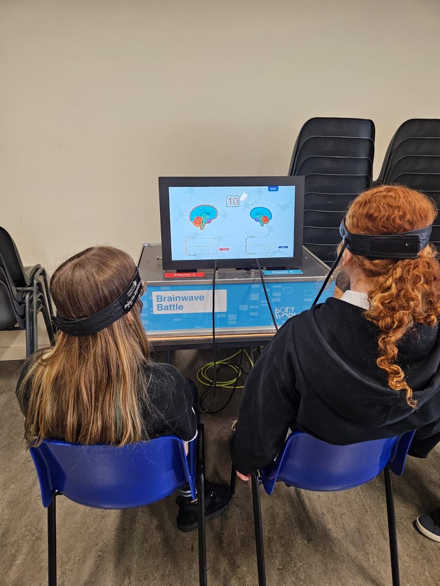 HermiAcadSci's tweet image. The @gsc1 Fit Lab visited today to put our S1s to the test!
Pupils were able to push their endurance, power, agility, speed and coordination through hands-on challenges, becoming both scientist and subject in investigations that tested their limits. 🏃‍♀️💪🏻 #UNCRCArticle29