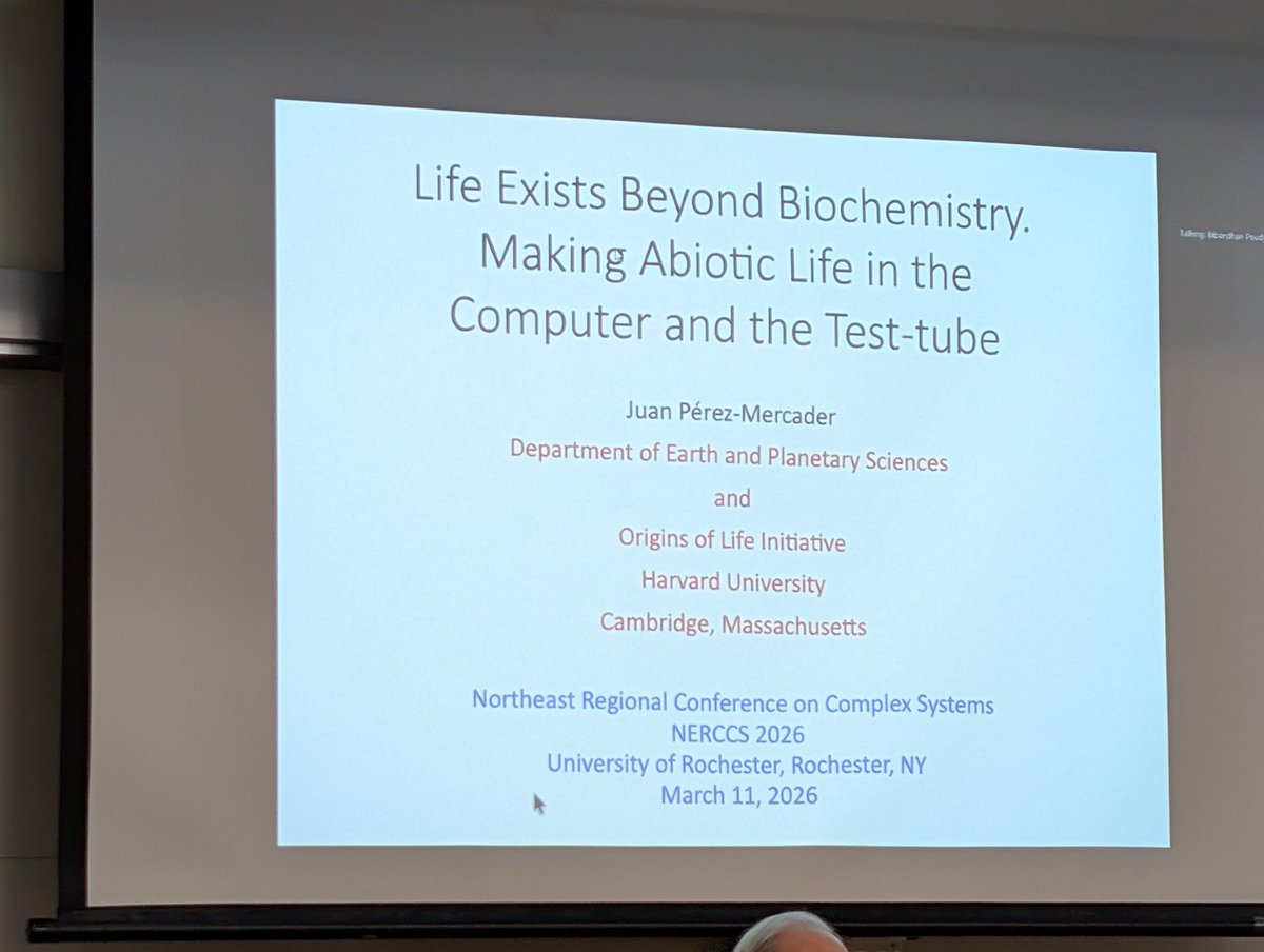 HirokiSayama's tweet photo. #NERCCS2026 keynote speaker Juan Perez-Mercader discusses chemical evolution, the origin of life, and experimental synthesis of living systems https://t.co/rmB0dp2UjC