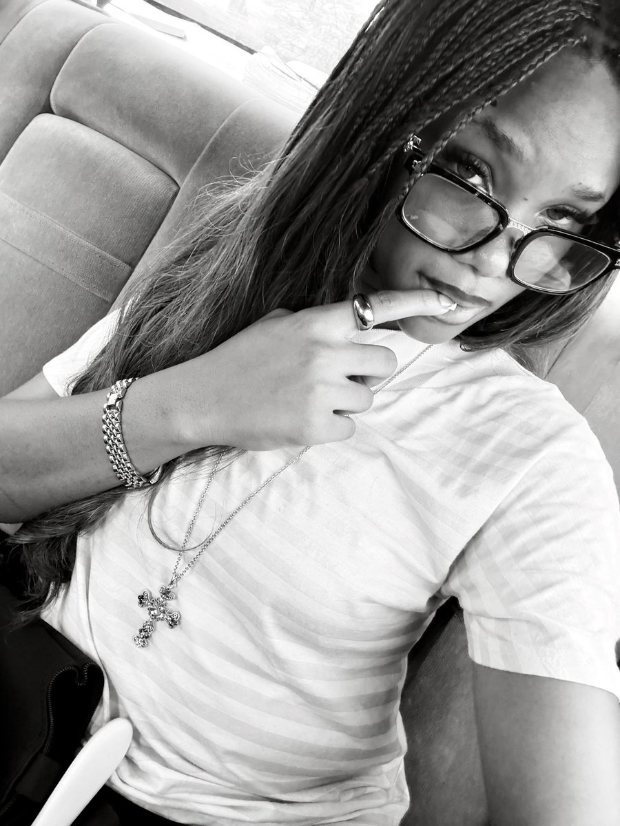 ms.perfect🕷️🍒 tweet media