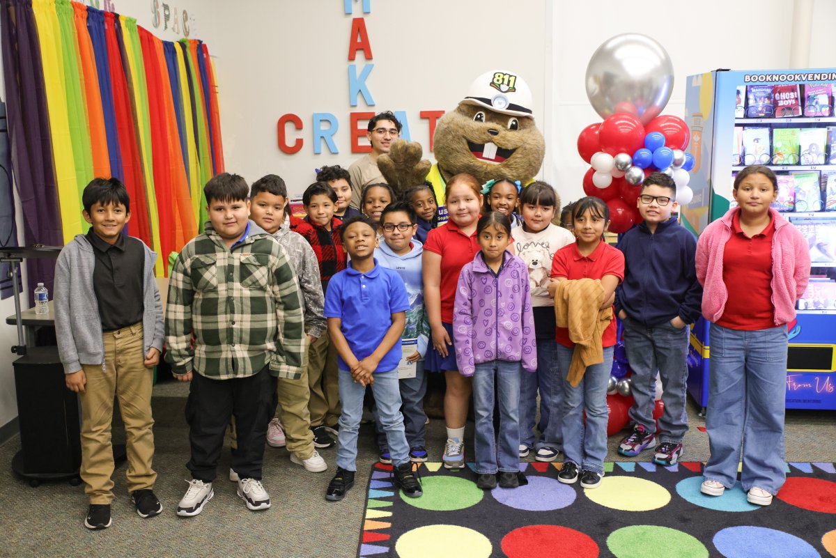 Superior Text - Home of the Book Nook tweet media