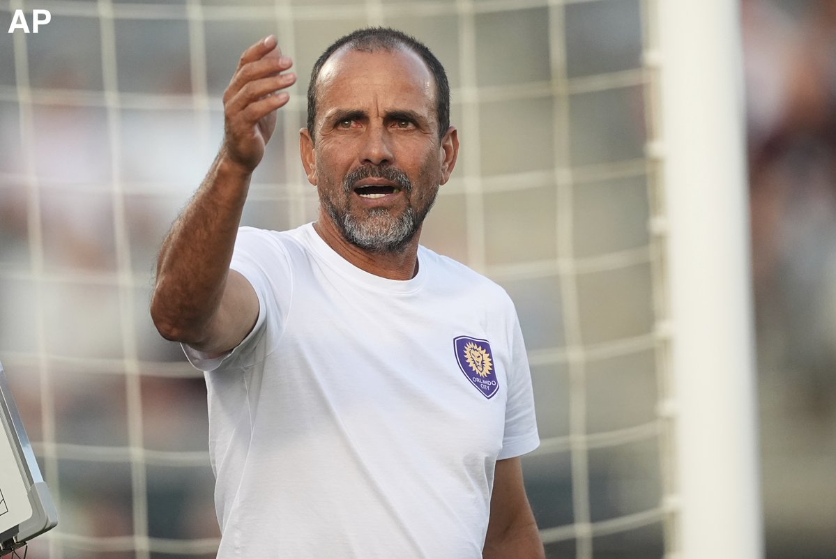 Thomas Cook tweet media