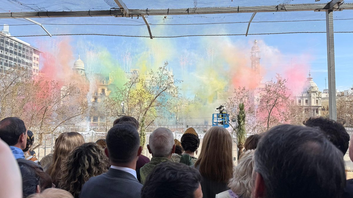 LO RAT PENAT tweet media