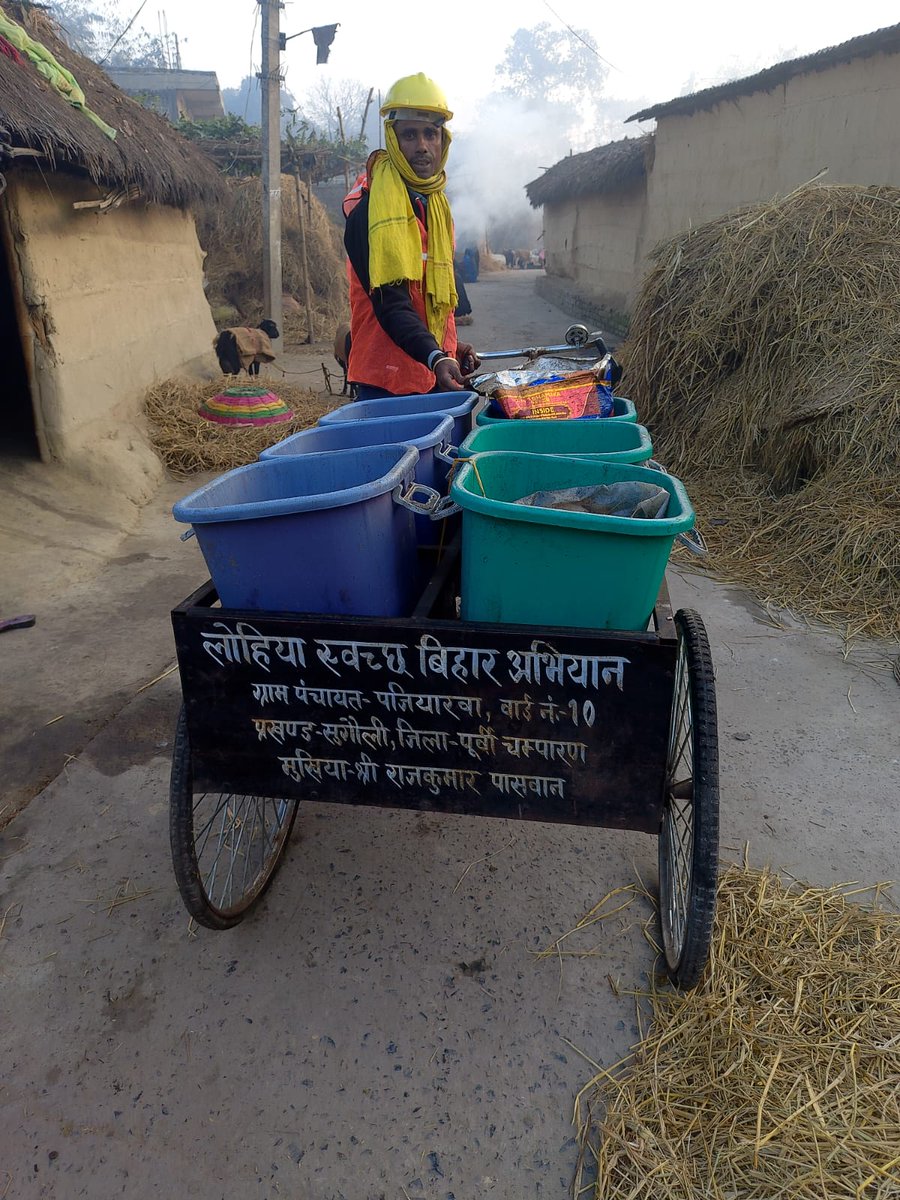 EcMotihari's tweet photo. Under #SBMG/#LSBA #SwachhtaWorkers across various Blocks undertake #LegacyWasteRemoval, #Household waste collection, #CleanlinessDrives in rural and community spaces, promoting sustainable sanitation, #PublicHealth and #EnvironmentalProtection.
@Dm_Motihari @LSBA_Bihar @BiharRDD https://t.co/qqwm7k6ozy