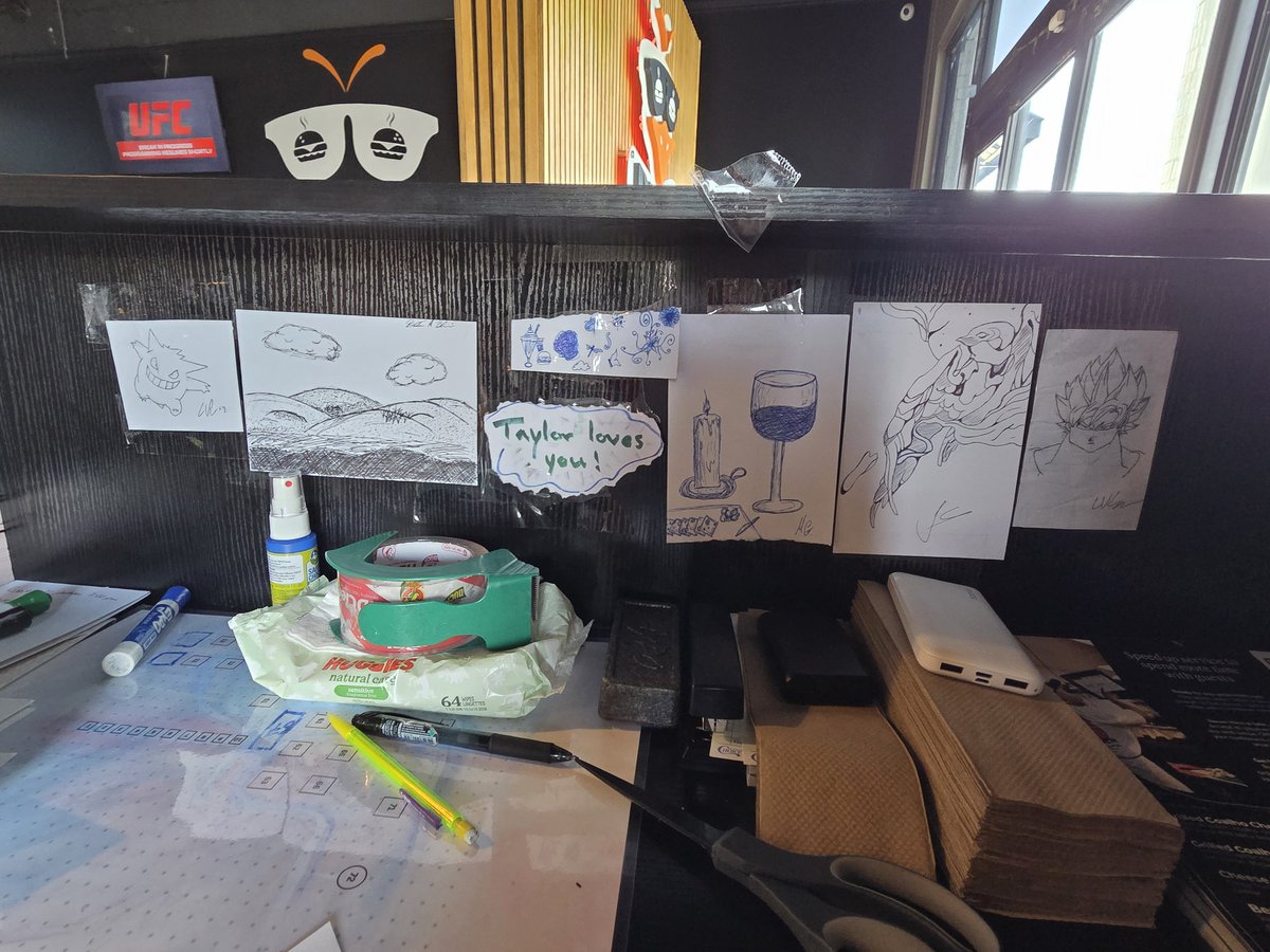 Toastedpizza641 tweet media