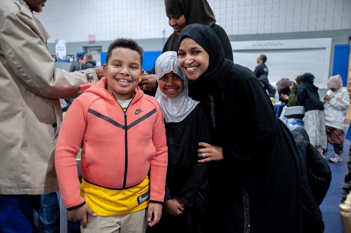 IlhanMN's tweet photo. Minnesota strong ❤️ https://t.co/7zNW5nvQPj