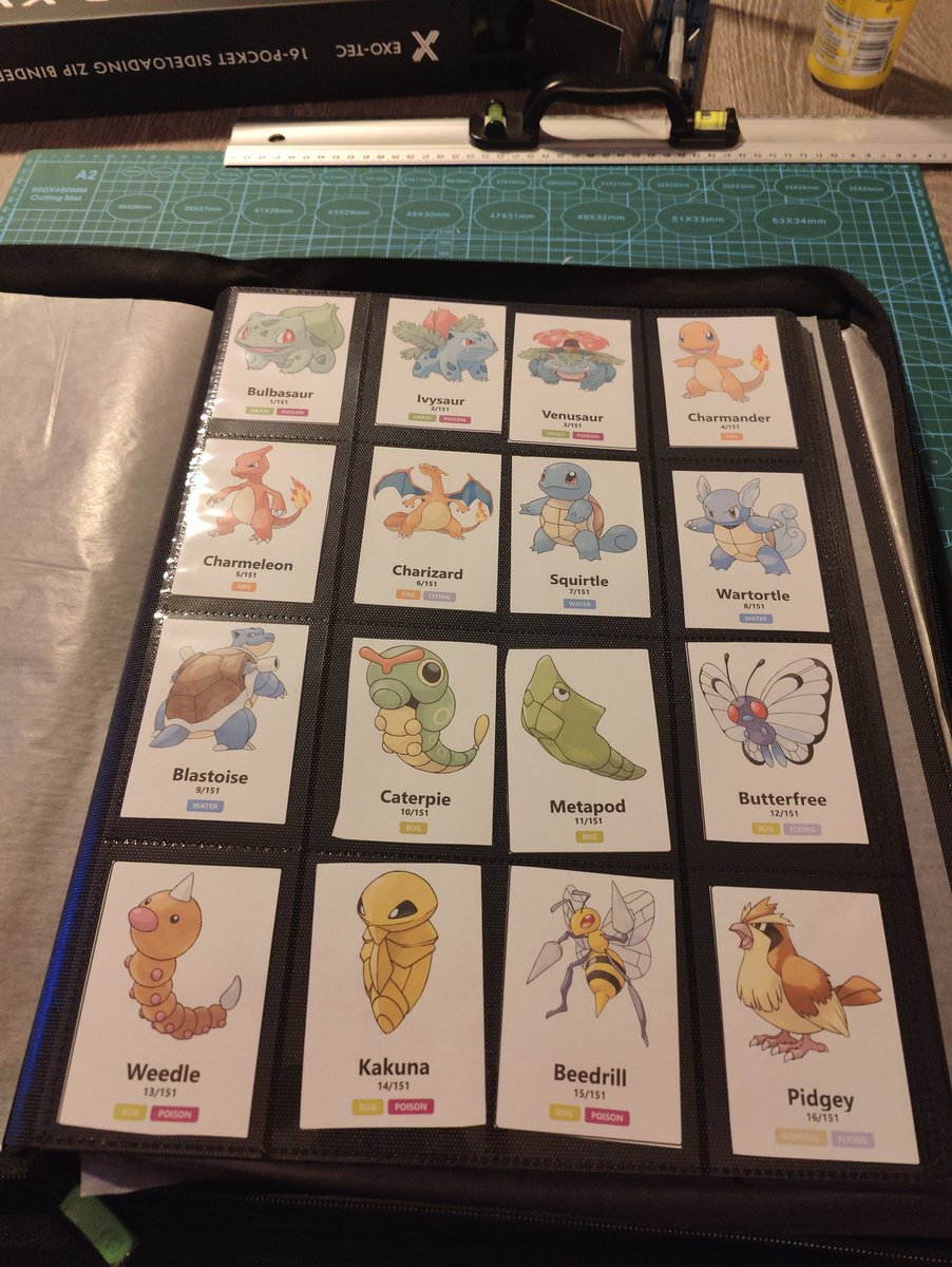 Yodabel_85's tweet photo. @vaultxhq @DeepPocketMnstr Crazy vid. Started my own 1025 pokemap with my daughter. We had 0 cards. Bought the 16 pocket binder from @vaultxhq and started . Now 339 cards in. Thnx for the inspiration of this vid and the gigadex.1025 Placeholders in there. Grtz from belgium https://t.co/DQsQKJnIQO