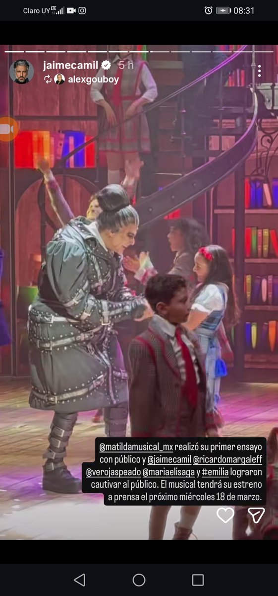 El hombre más hermoso <a href="/jaimecamil/">Jaime Camil</a> 🔥🔥😍
#Tronchatoro 
#Matilda