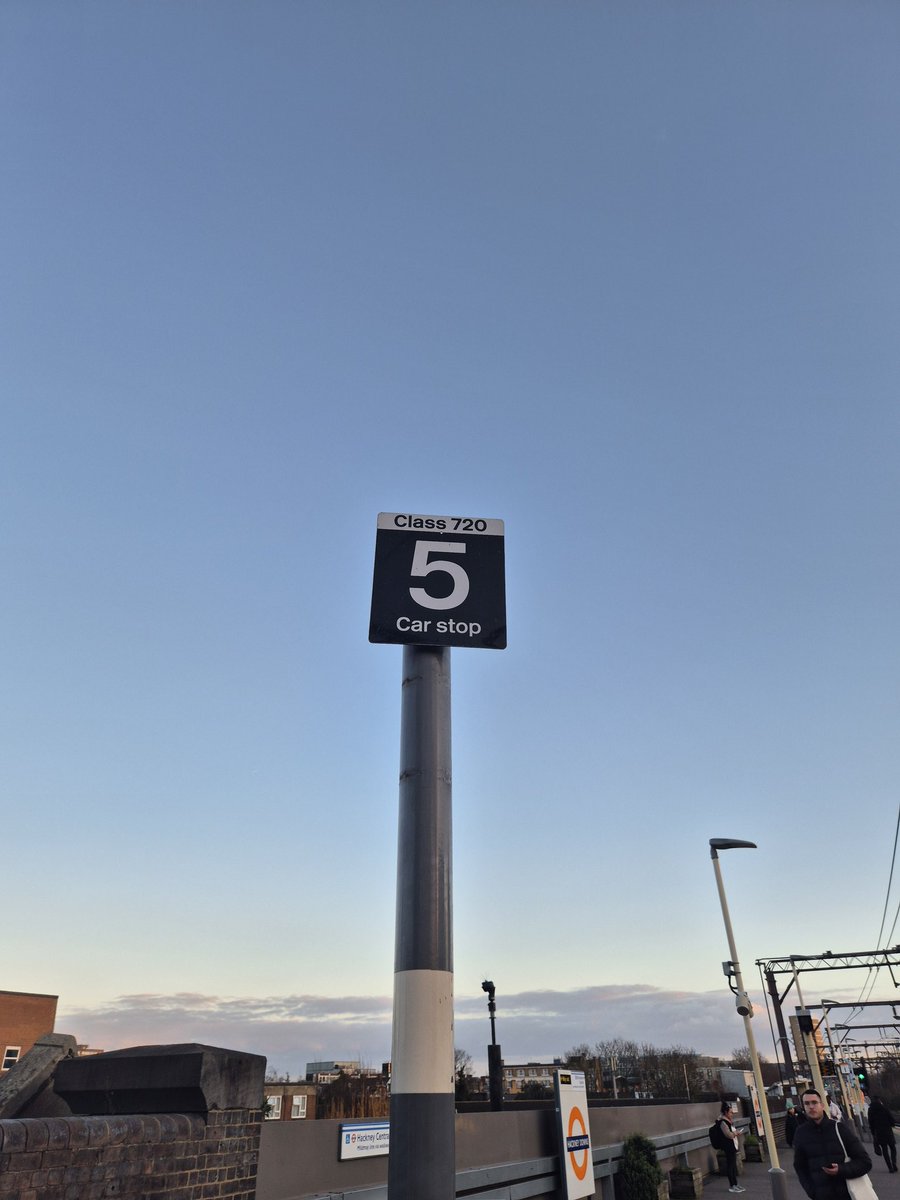 Lewis Bergen ( == Rail == ) tweet media