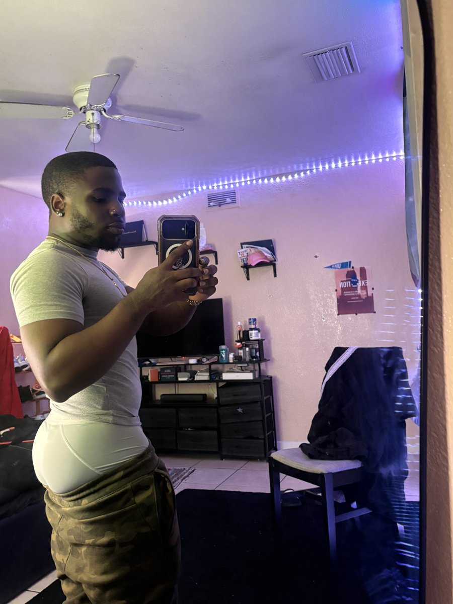 Tblixackkk tweet media