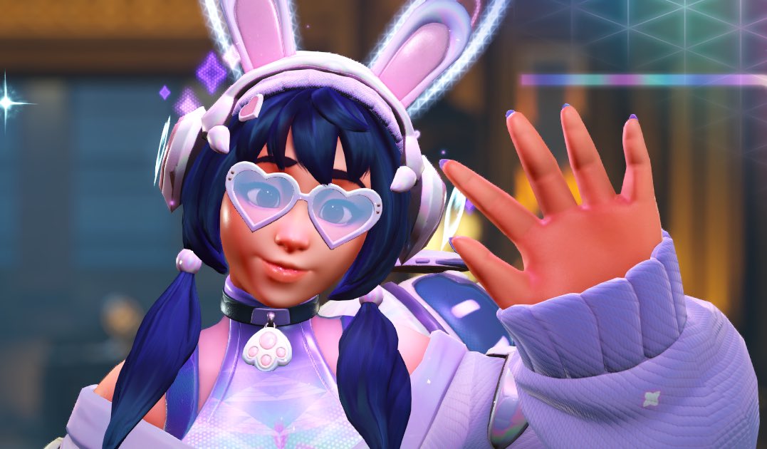 uarabei's tweet photo. @aaronkellerOW dude, please fix her hands https://t.co/LTVcEiUBWj