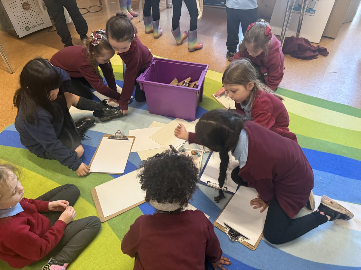 Mrs Nelson 👩‍🏫🍎 tweet media