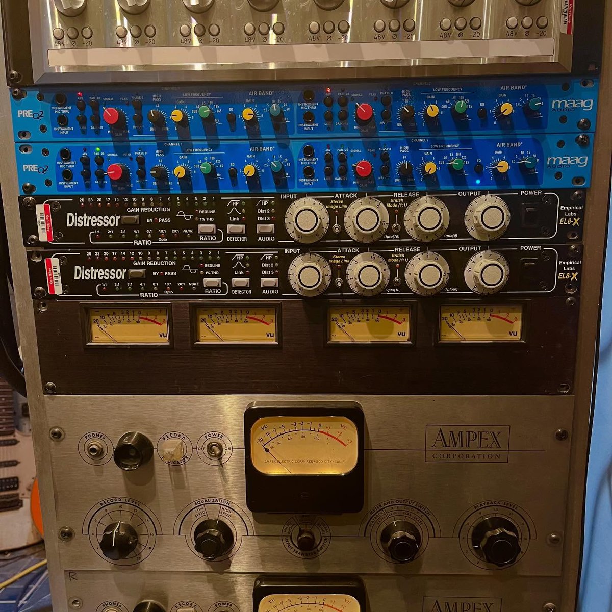 maagaudio's tweet photo. Producer/engineer Ken Riley with the PreQ2 rackmount and PreQ2-500 mic preamps with EQ, proudly racked up and ready for the next session.

Learn more here: https://t.co/uW3NfaTLCL

#PreQ2500 #MaagPreQ2 #MicPre #500series #MusicProduction RecordingStudio https://t.co/L86yXnFzP8