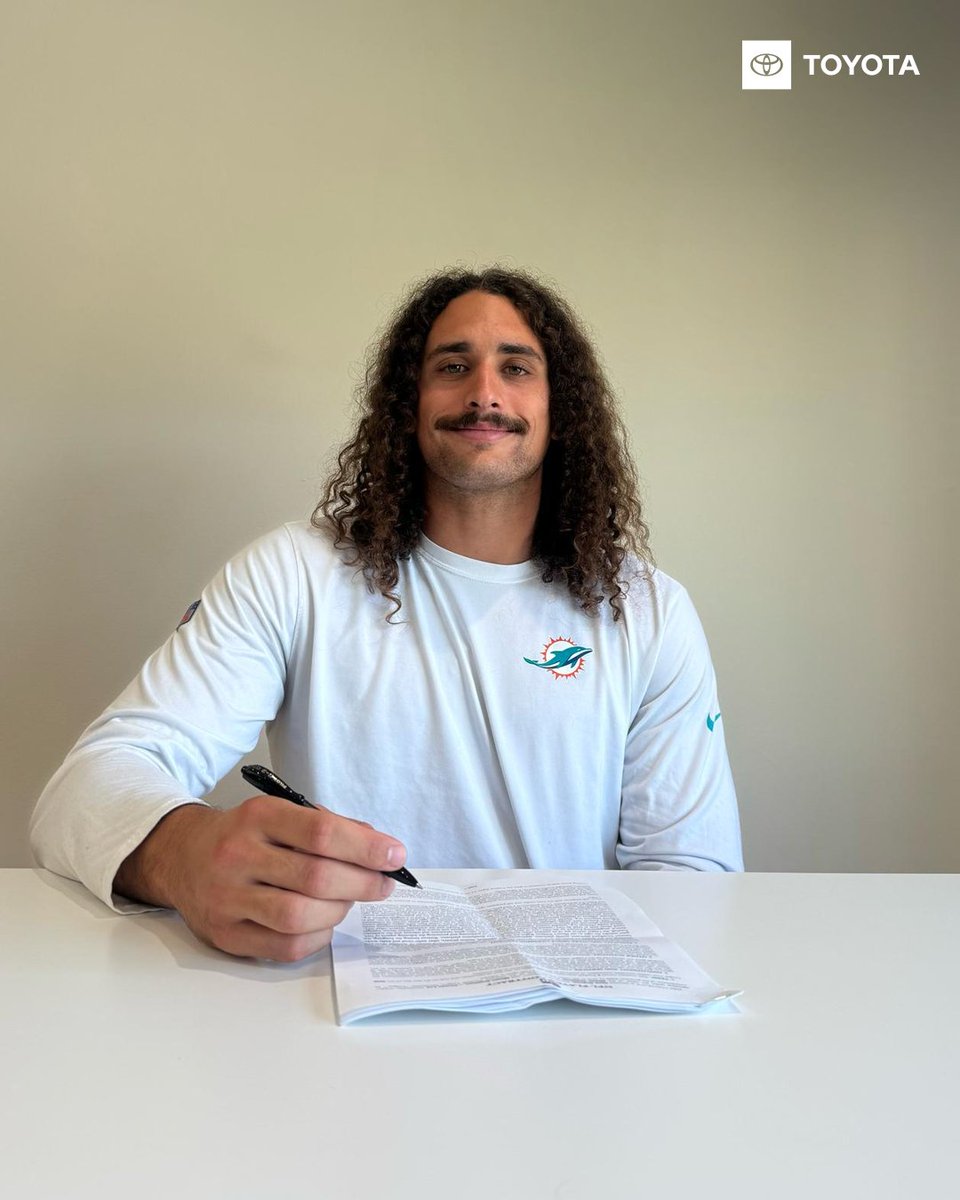 Miami Dolphins tweet media