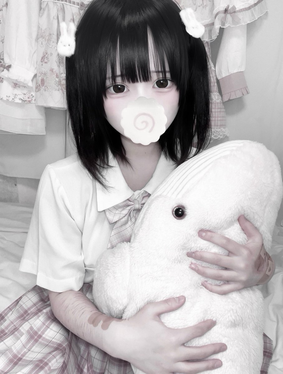 マオ tweet media