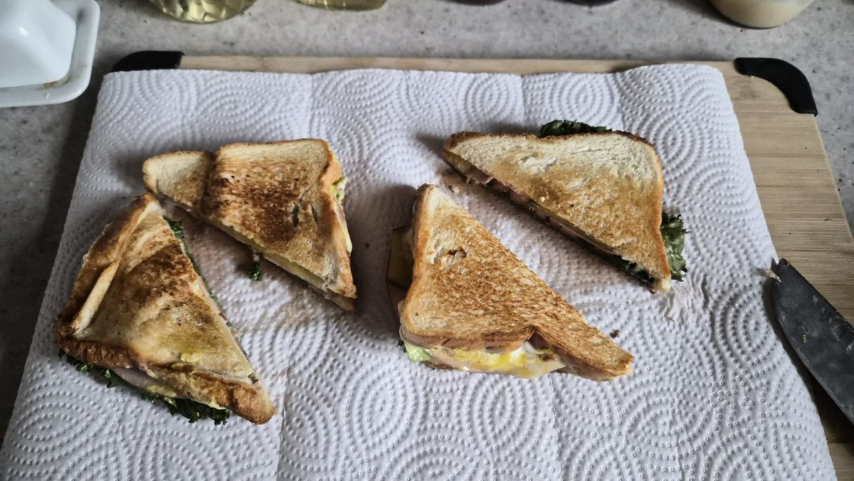 ♀️Phoenix Adverdale♀️ tweet media