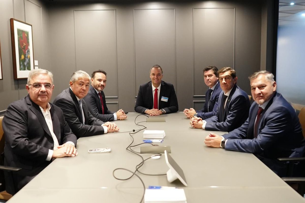 Oficina del Presidente tweet media